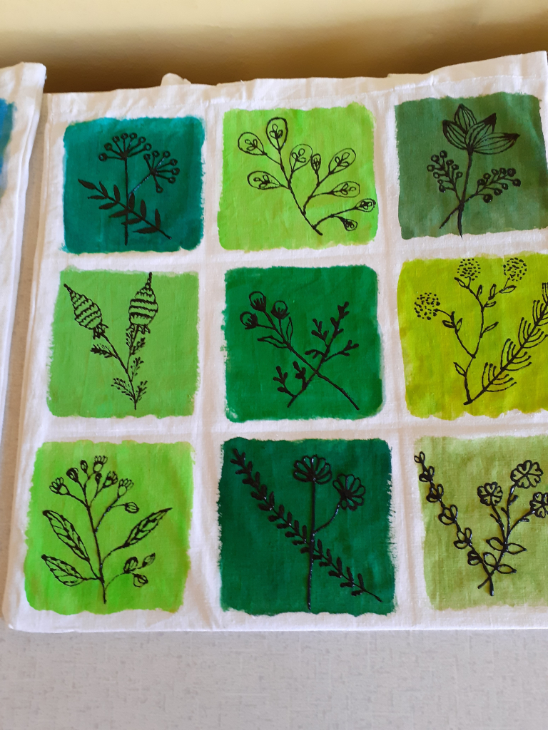 textil H 22.28.jpg